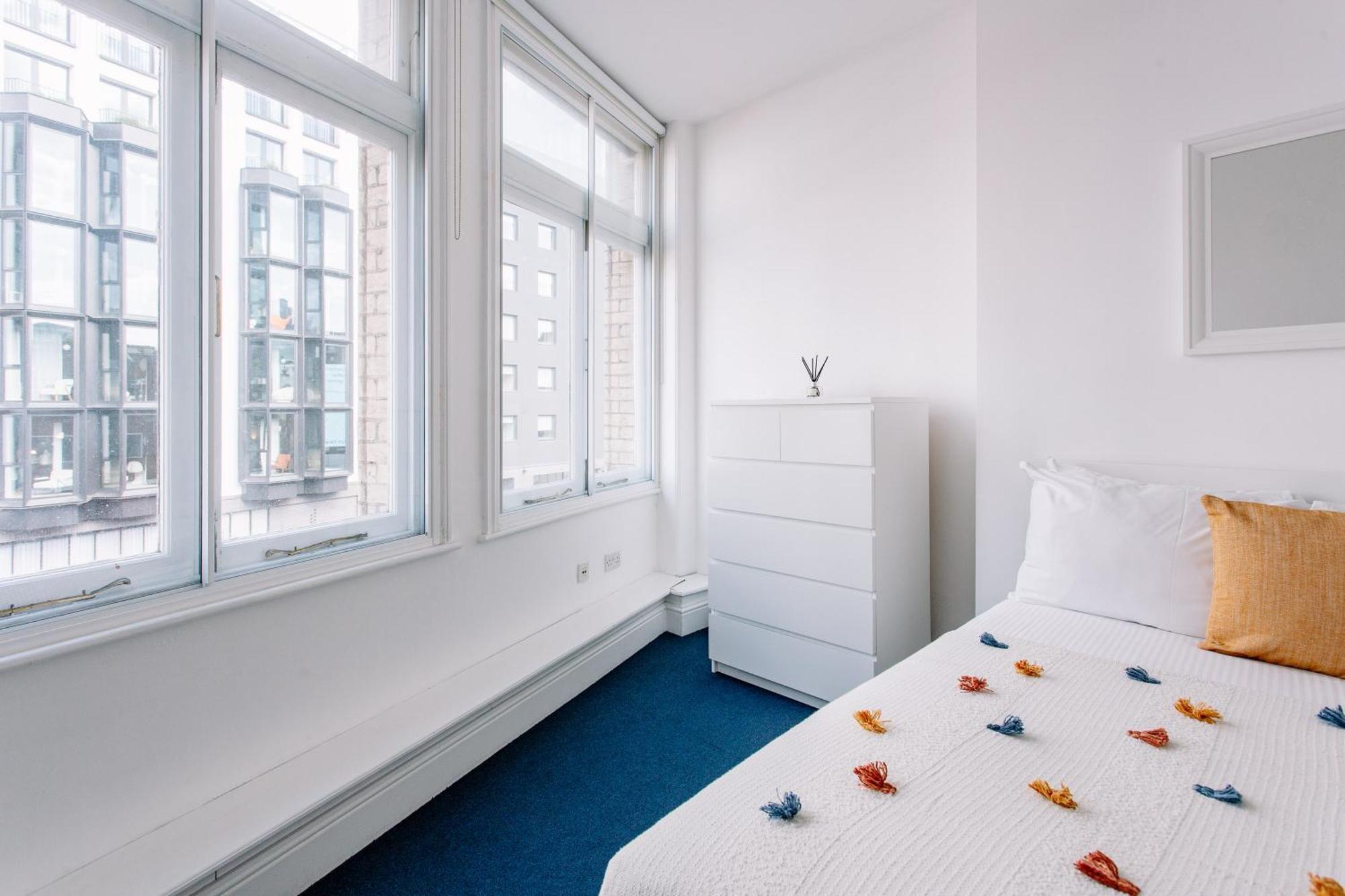 Apartments Are Located In The Heart Of Shoreditch Лондон Экстерьер фото